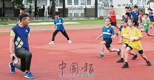 斗地主为什么不能乱炸（斗地主中为何不宜随意出炸弹）